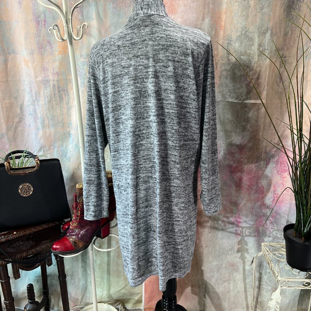 📌Per Seption Woman Grey Melange Midi Plus Size Cardigan